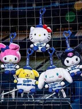 2026 Hello Kitty x LA Dodgers Blind Box Plushie keychain SGA Exclusive Sealed